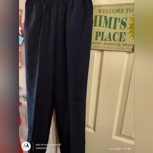 ALFRED DUNNER PROPORTION SHORT PULL ON PANT Navy blue size 6p NWT 27" in